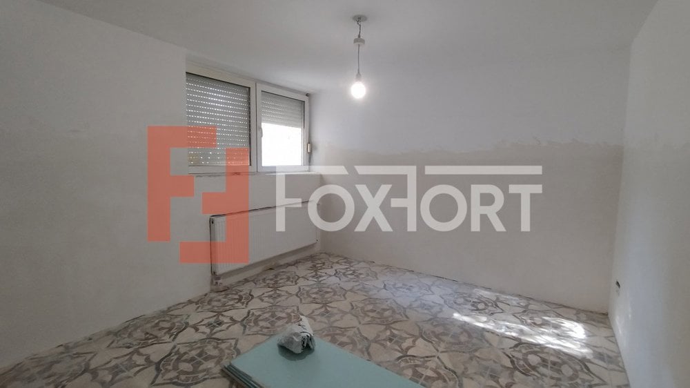 Apartament 2 camere, demisol - Zona Central