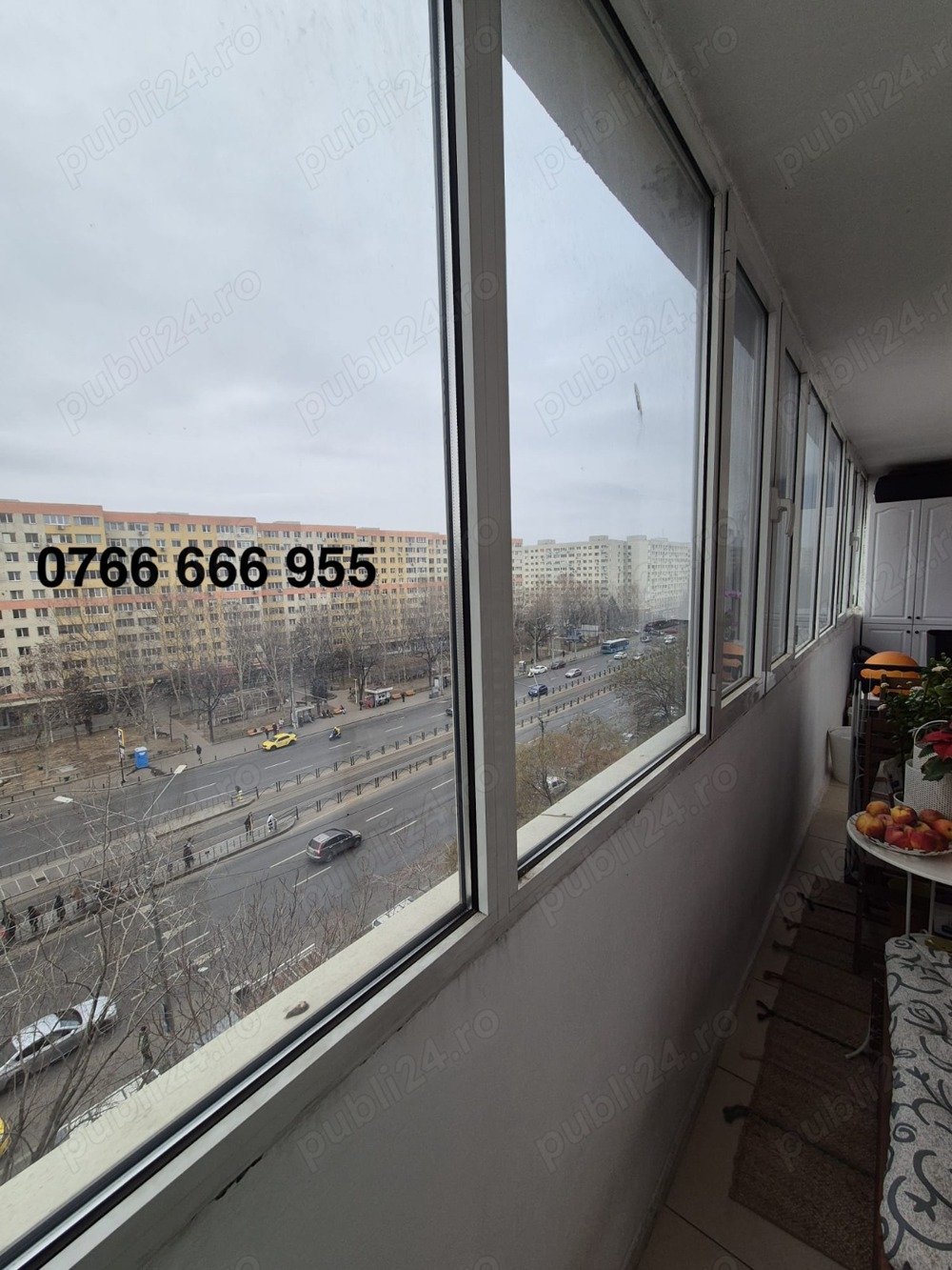 Vand apartament 3 camere, Obor, lângă metrou, proprietar