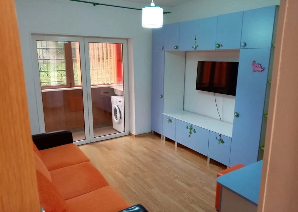 Apartament 2 camere de inchiriat, parter, 53 MP, Racadau