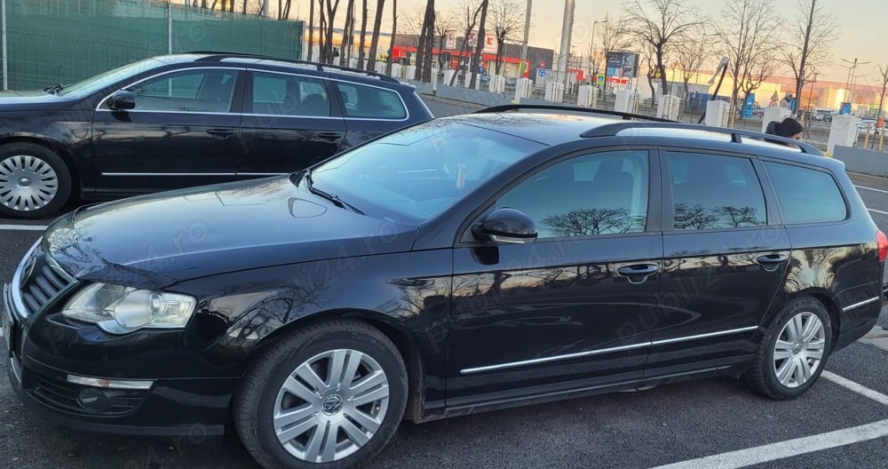 Proprietar vand passat B6 break culoare negru an fabricație 2010 pret 4700 euro