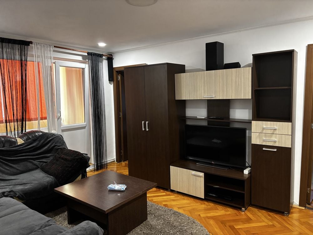 Apartament 3 camere zona Girocului