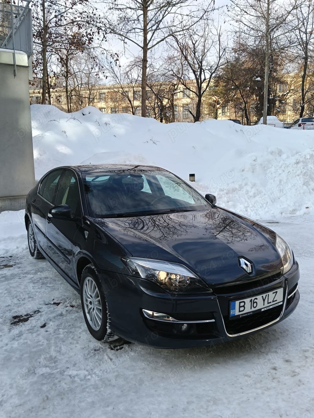 Rate! Renault Laguna 2.0dci, diesel, 2011, Xenon, Klima, Navi