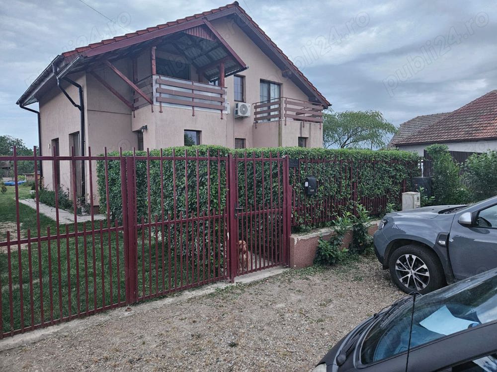 1 2 Duplex in Bucovat (Remetea Mare), cu 544 mp teren