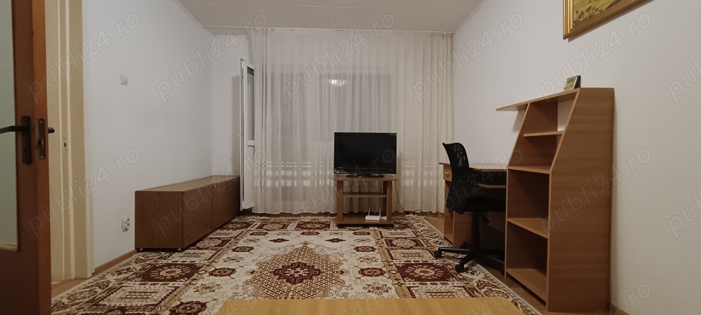 Proprietar închiriez apartament doua camere strada Turda