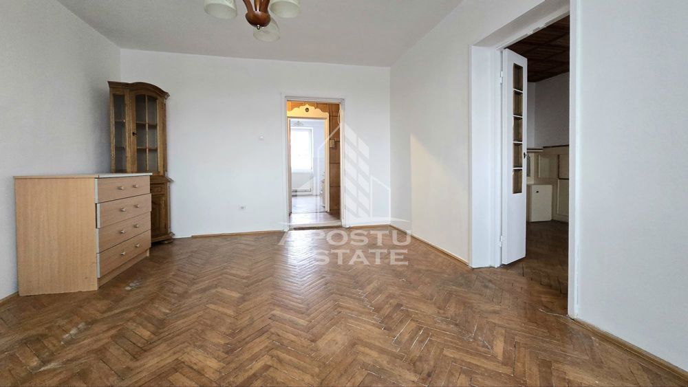 Apartament 4 camere, Centrala noua, Aradului