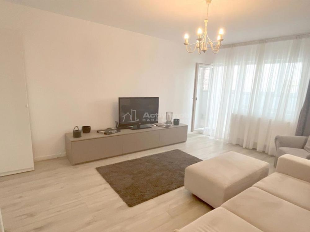 3 Camere, Premium, Piata Alba Iulia