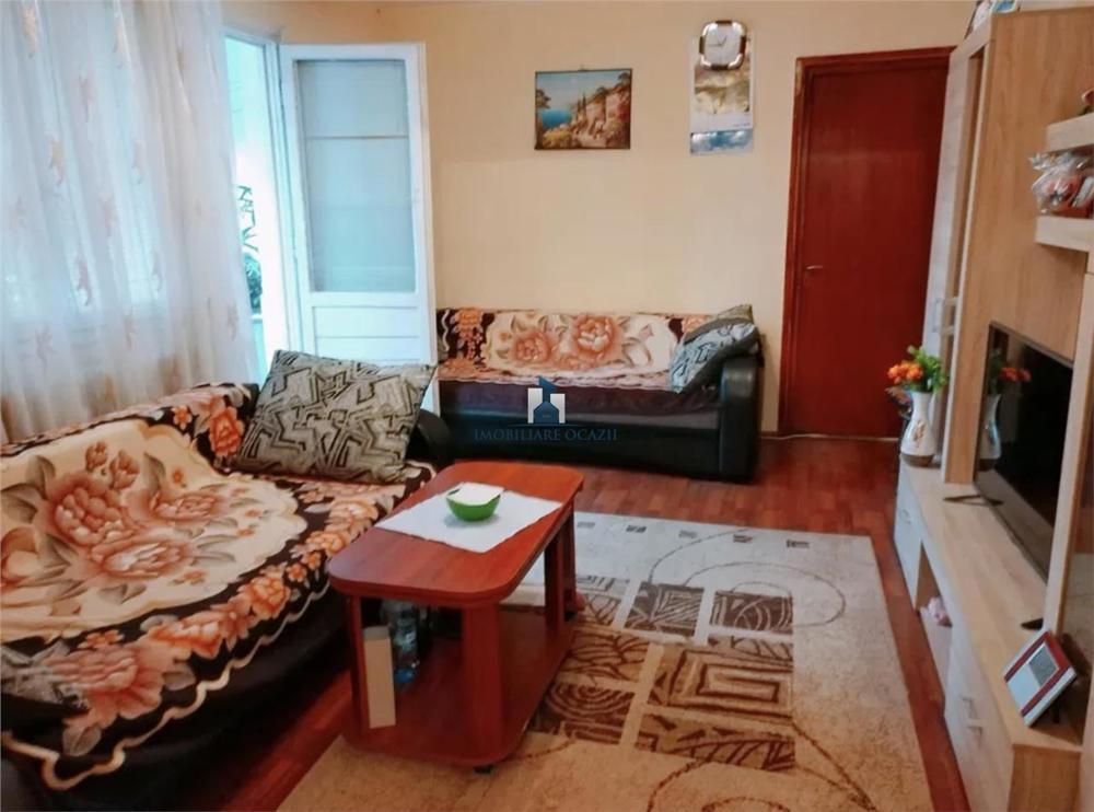 Vanzare Apartament 4 Camere Decomandat Berceni-Covasna