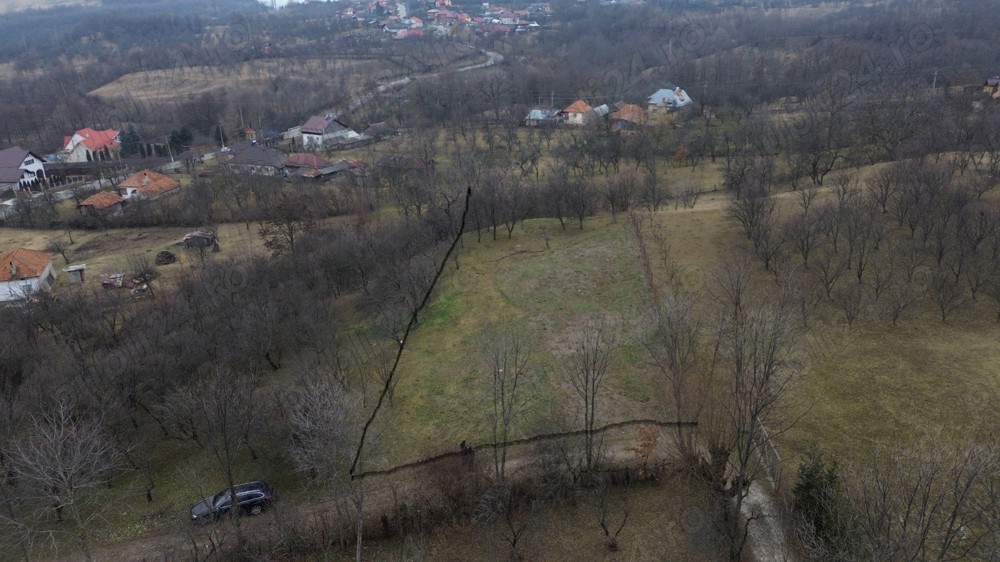 Vand teren Intravilan 2193 mp, in Jud Arges, Comuna Poienarii de Muscel, Campulung Muscel