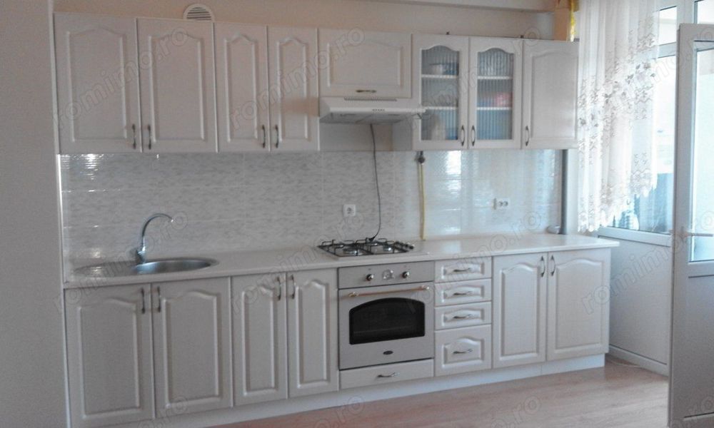 apartament in zona Lacul Tei