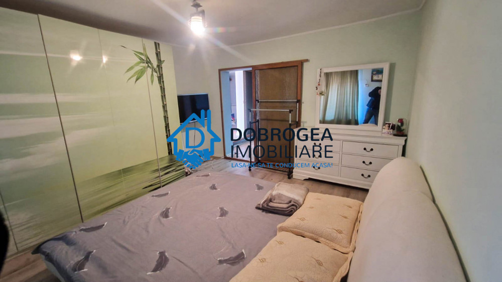 ZONA ALEXANDRU CEL BUN - CASA 4 CAMERE , SU. 105 MP ,TEREN 205MP,CENTRALA PELETI