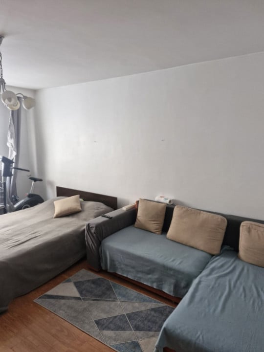 Apartament 3 camere decomandat ,3/4, centrala ,Crangasi, Str. Gheorghe Saidac.