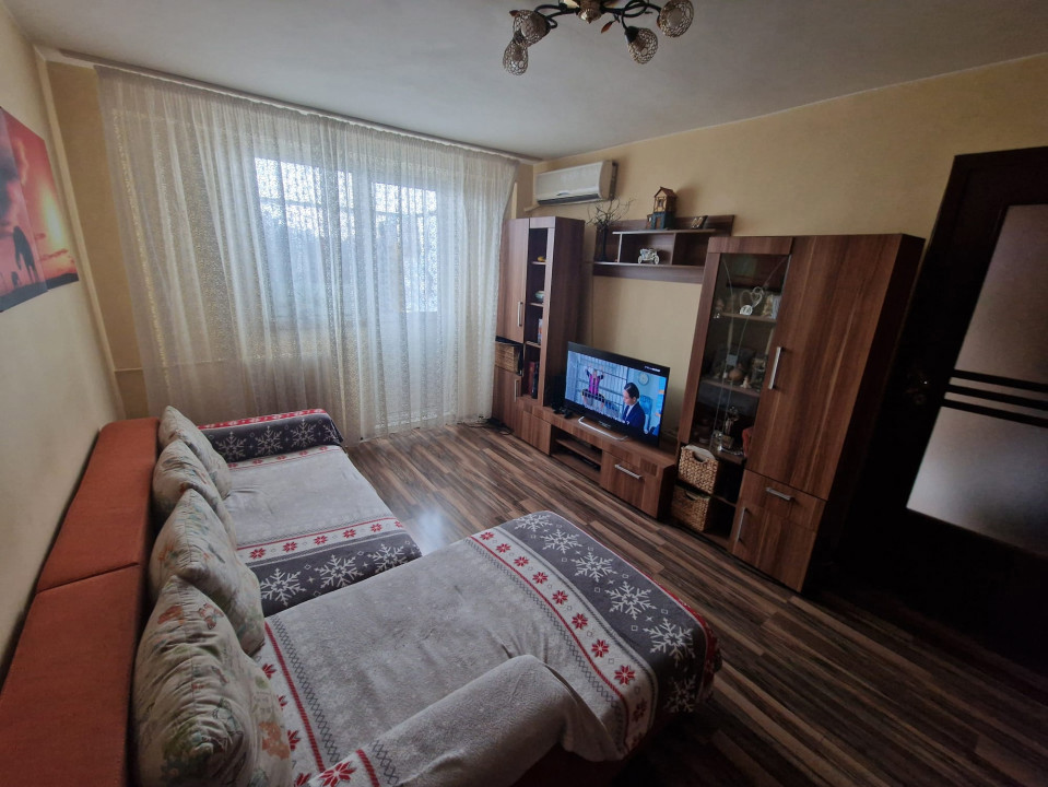 Apartament 2 camere 9/10, renovat, Drumul Taberei, Bdul Timisoara.