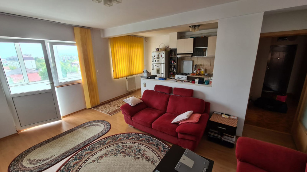 Apartament 2 camere decomandat, 4/4, vizavi de spital Brancusi, Drumul Taberei.