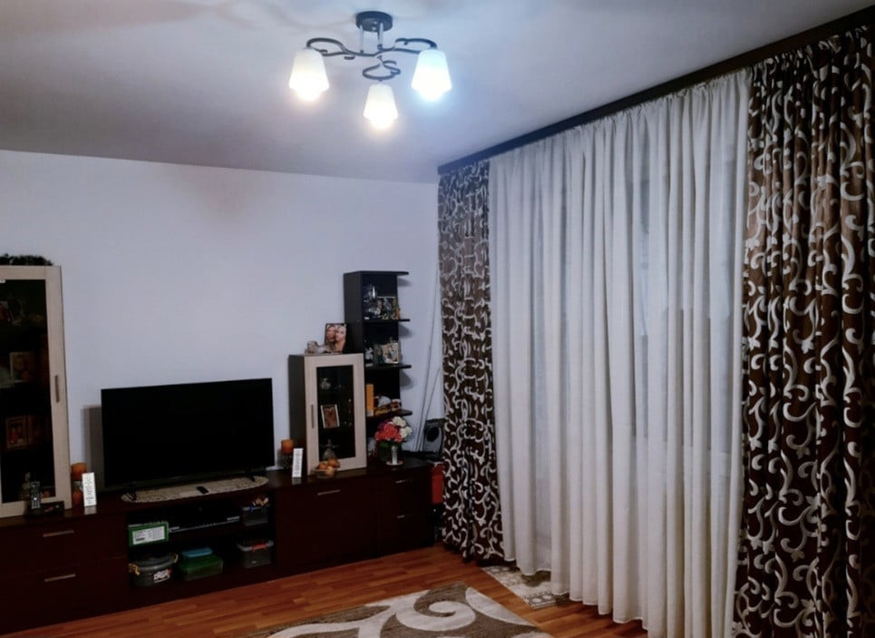 Apartament 4 camere decomandat 1/4, anvelopat Rahova, Soseaua Alexandriei