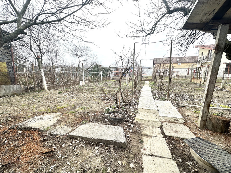 Casa individuala 4 camere, 386 mp teren - Ghiroda