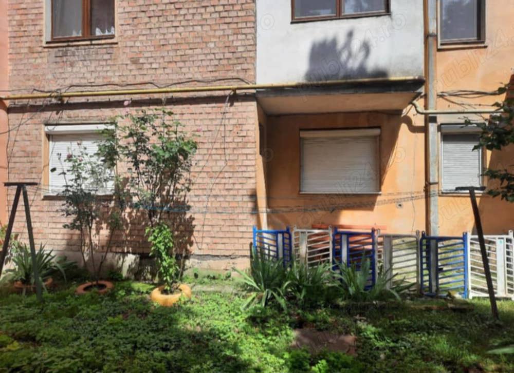 Apartament 3 camere Orastie