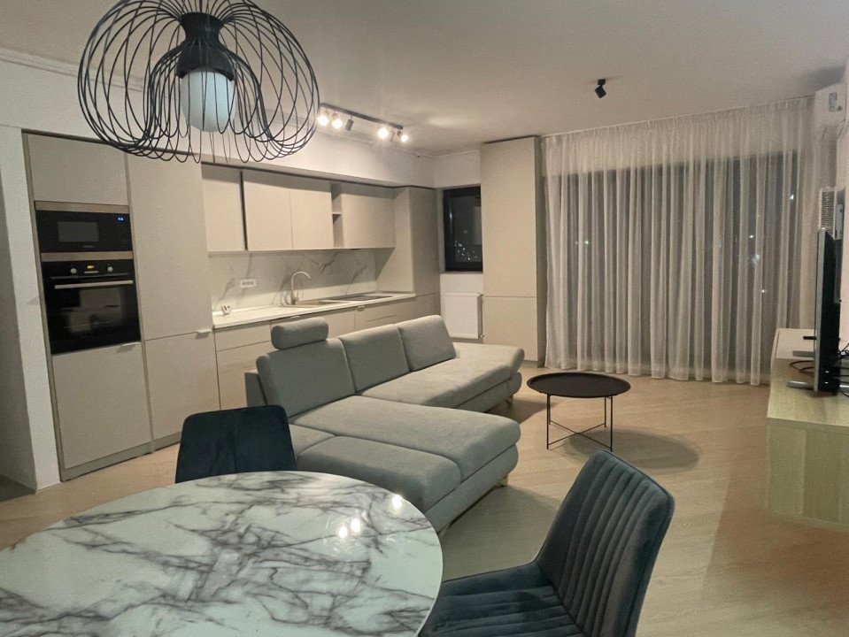 Apartament de 2 camere, decomandat, 60 mp, centrala, parcare, Delta City