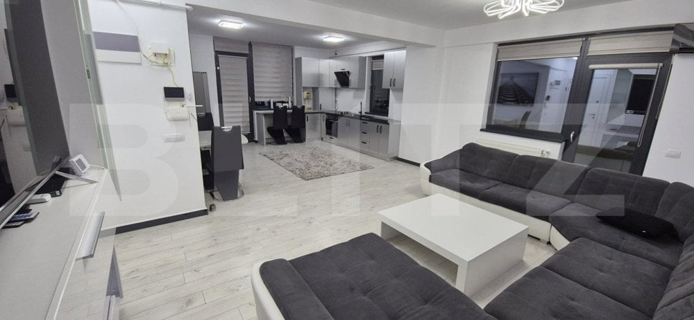 Apartament 3 camere, 2 locuri de parcare, 79 mp, zona Bucium