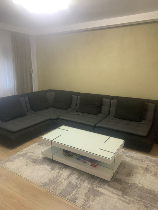 Apartament cu 4 camere, decomandat, centrala, bl 1987, Basarabia / Chișinău