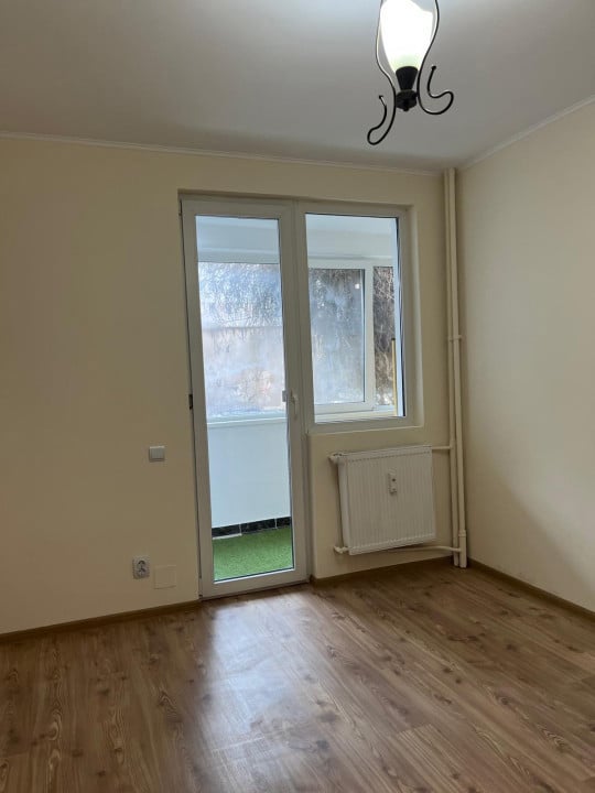 Apartament cu 2 camere, parter/10, balcon / Baba Novac