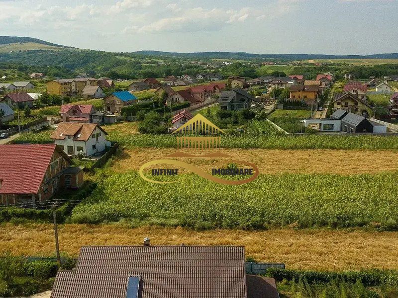 Casa de vanzare la rosu in Bacau, Magura