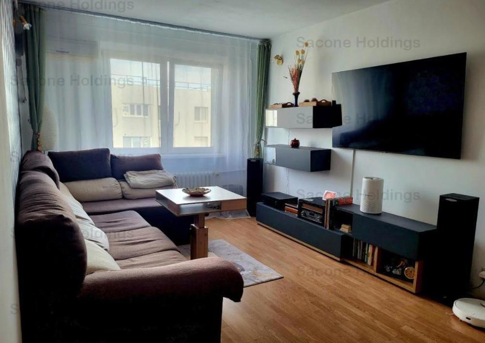 Apartament de 3 camere -luminos-Dristor