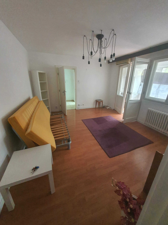 Apartament 3 camere la 5 minute de metrou Gorjului, Militari