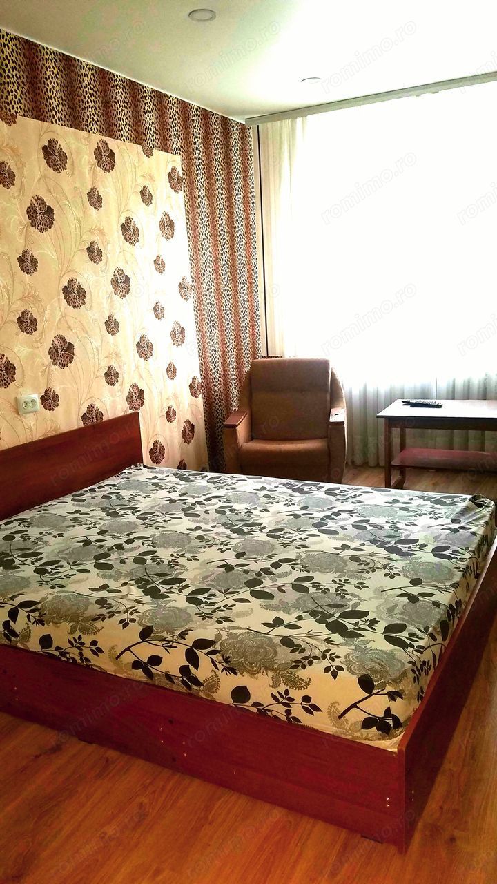 Apartament cu 2 camere in zona 13 Septembrie