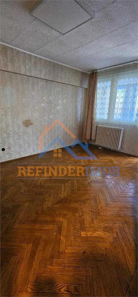 Apartament 2 camere de vanzare Piata Muncii - Basarabia