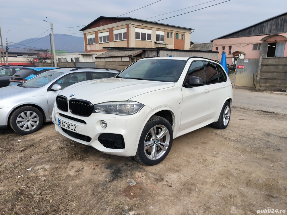 vand BMW X5 M50D