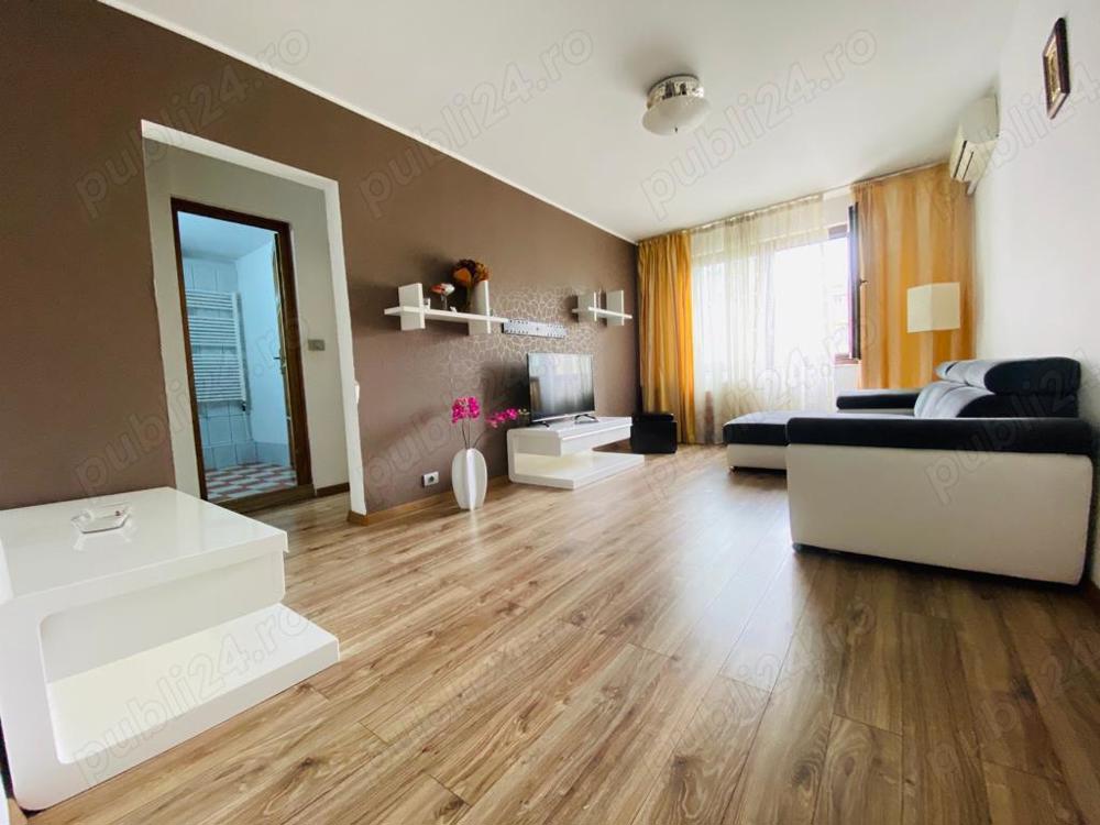 PROPRIETAR Vand Apartament 4 camere