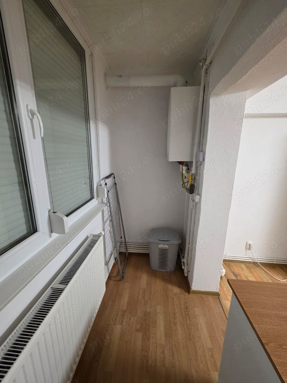 Închiriez apartament