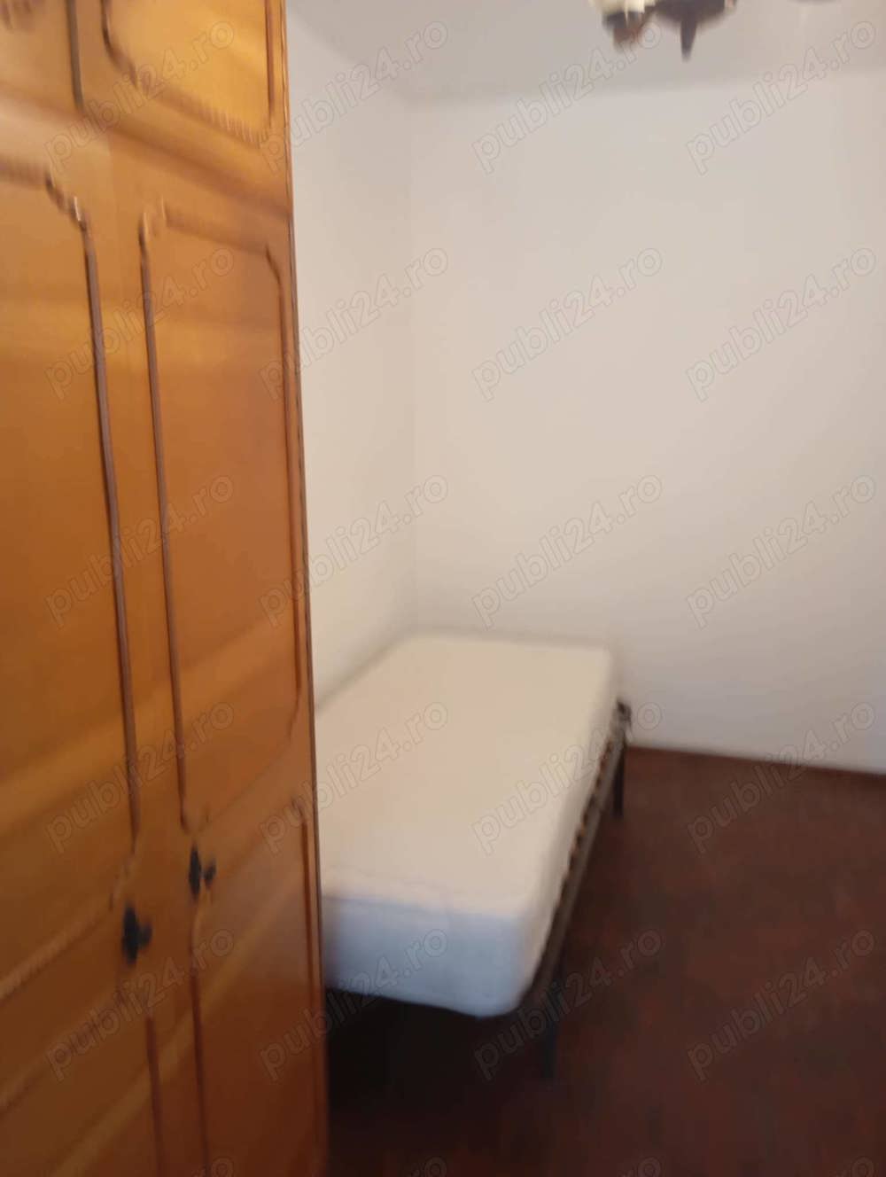 Apartament de închiriat