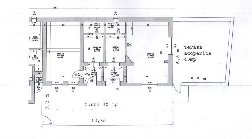 Apartament la curte comuna - central - 80 mp util - curte ingradita suprafata totala 190 mp