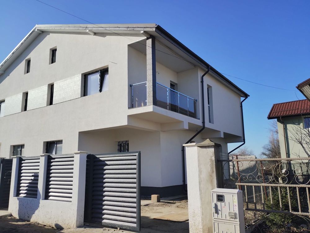 Duplex modern aproape de Bdul 1 Mai-Casa perfectă pentru tine!