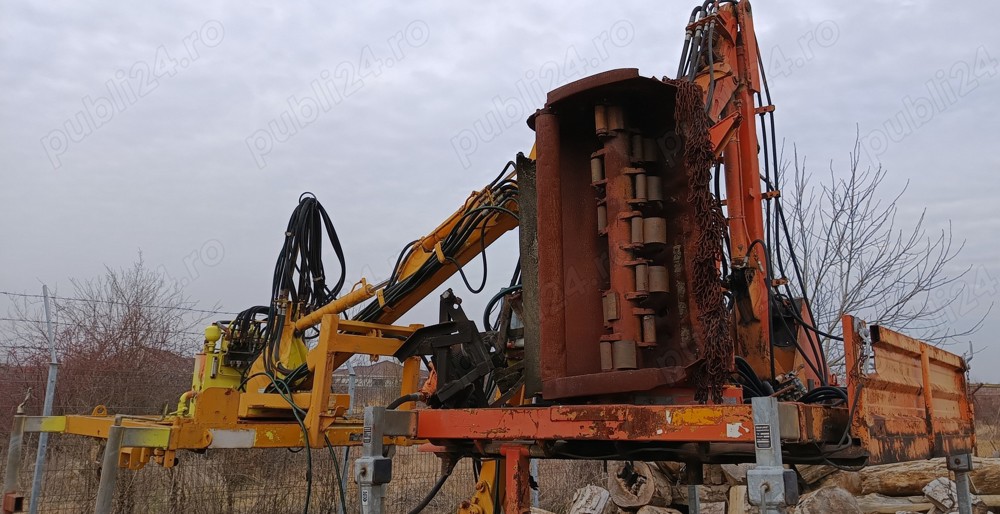 Cositoare cu braț de proveniență germană