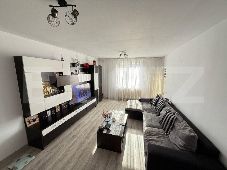 Apartament cu scara interioara, 3 camere, zona Kaufland Cetate