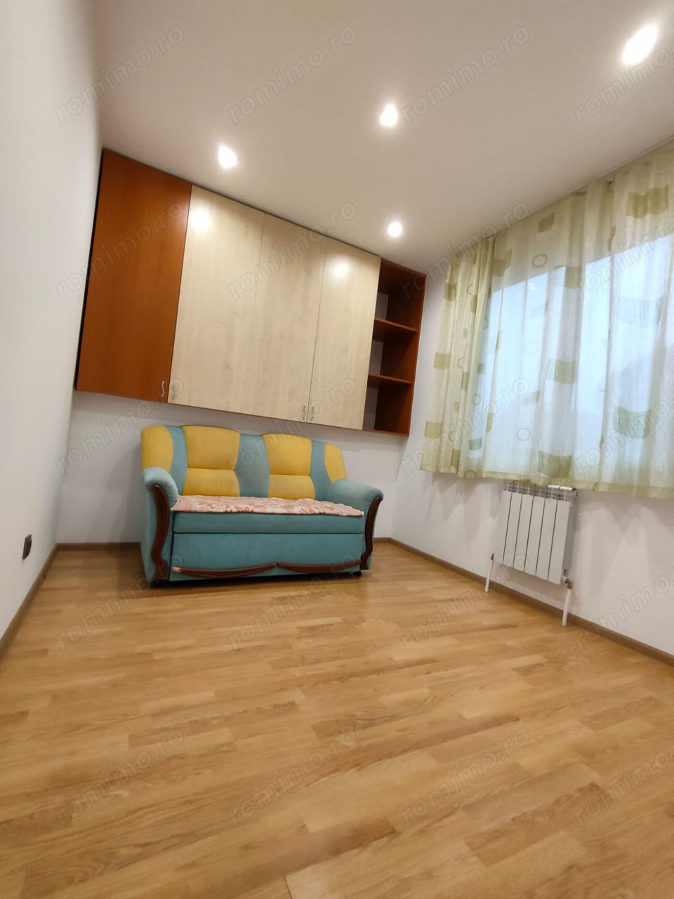Apartament cu 2 camere zona Piata Resita