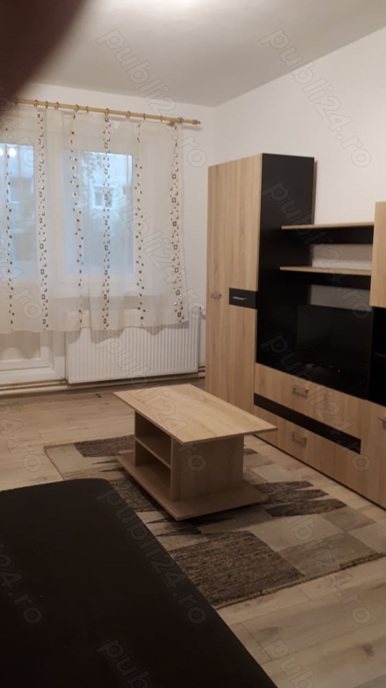 Vand apartament 2 camere Vlaicu