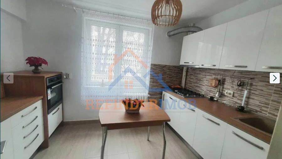 Apartament 2 camere de vanzare zona Berceni - Secuilor