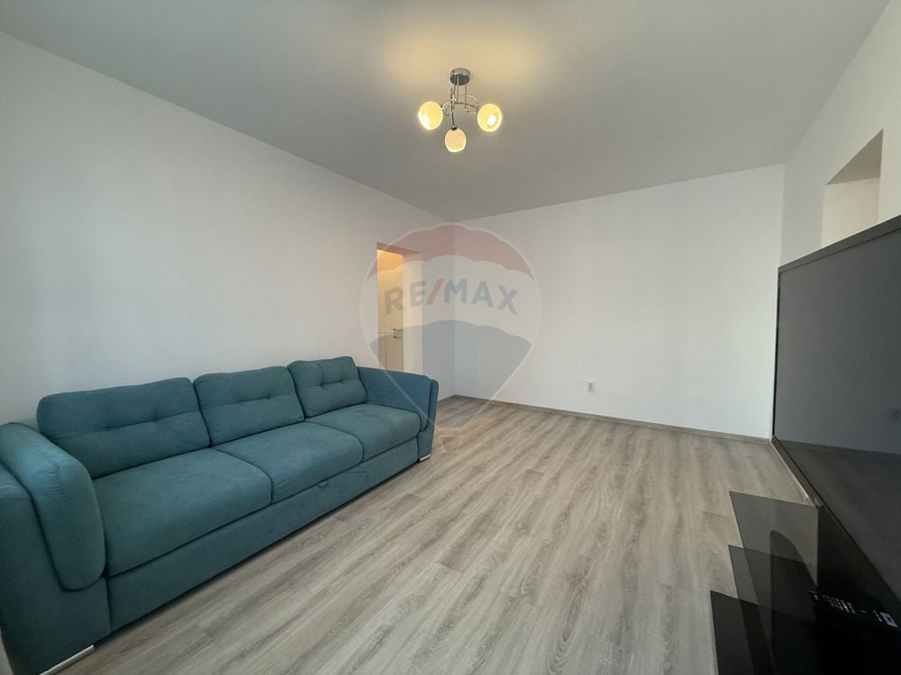 Apartament cu 2 camere de vânzare în zona Dacia Constanta