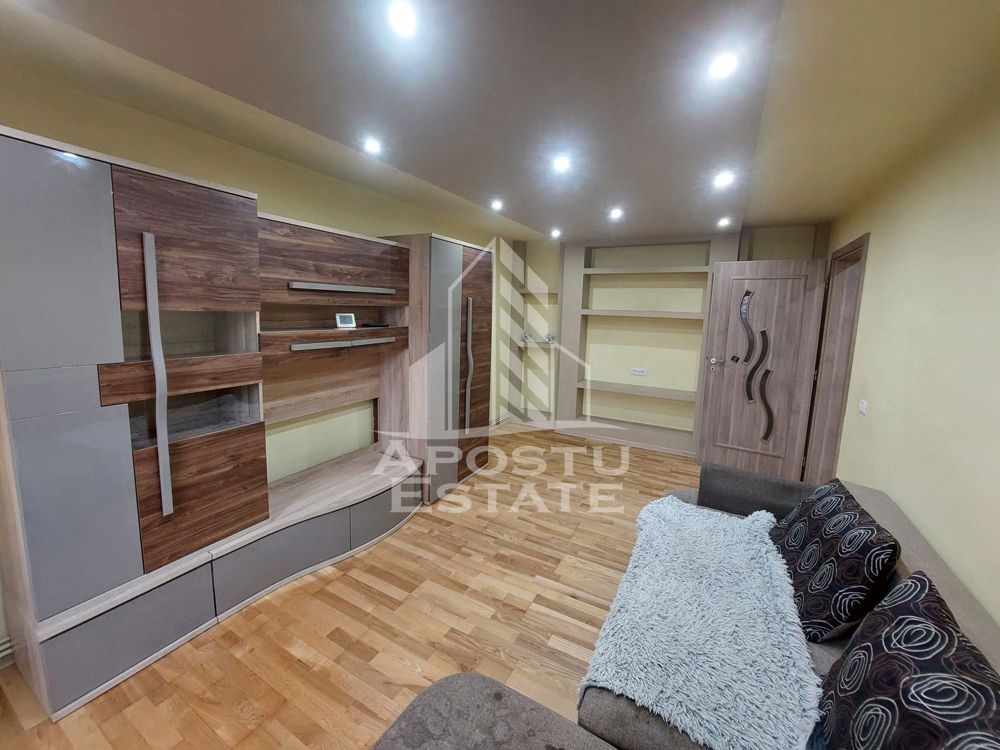 Apartament cu 3 camere în zona Lipovei, mobilat, PetFriendly