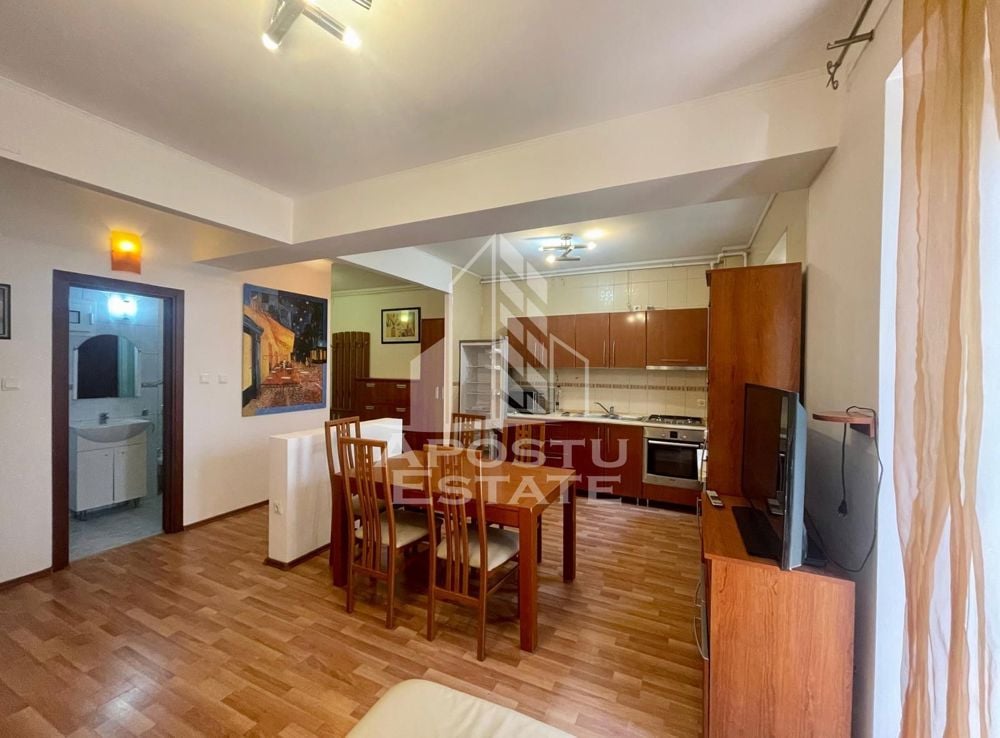 Apartament decomandat 3 camere Malul Muresului