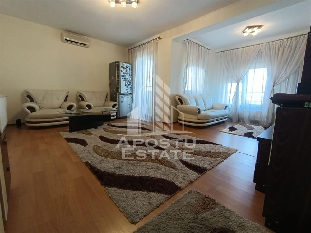 Apartament cu 3 camere, 2 bai parcare, Girocului- Liviu Rebreanu