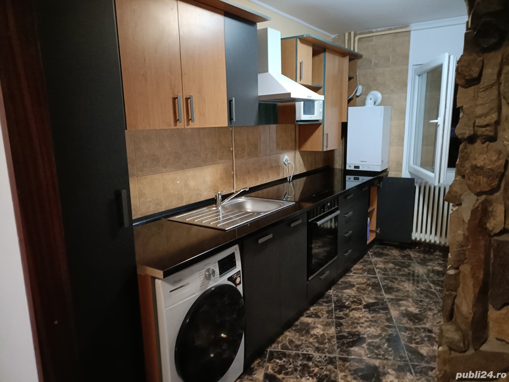 Apartament 3 camere de inchiriat for rent