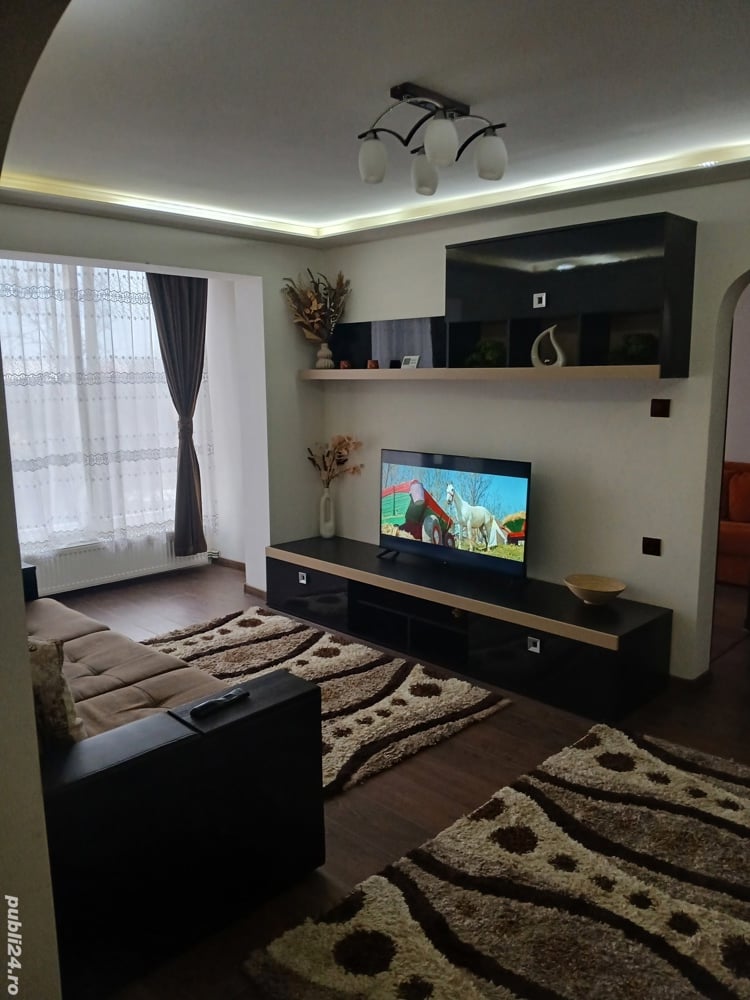 închiriez apartament in regim hotelier