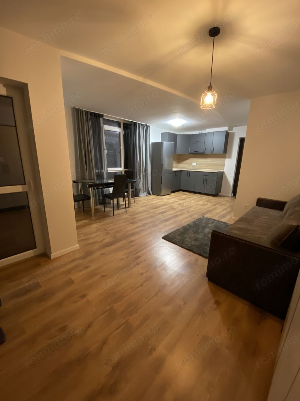 Oferim spre inchiriere garsoniera in zona Giulesti