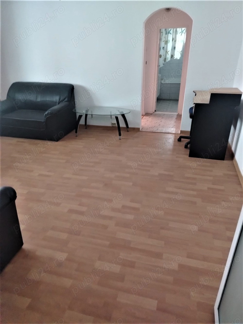 De vanzare apartament 2 camere, micro 11, zona linistita