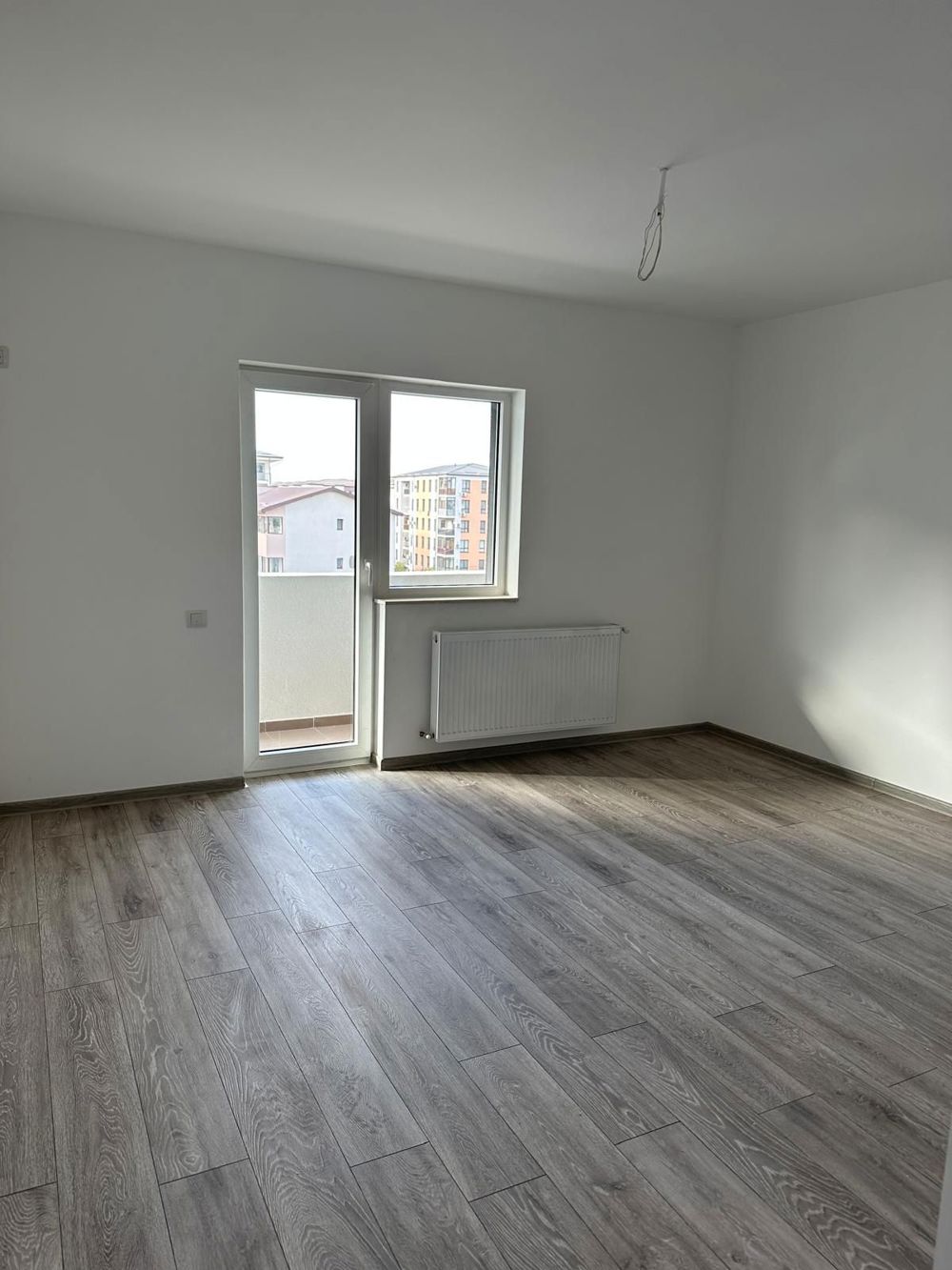 Apartament 2 camere metrou Aparatorii Patriei aproape