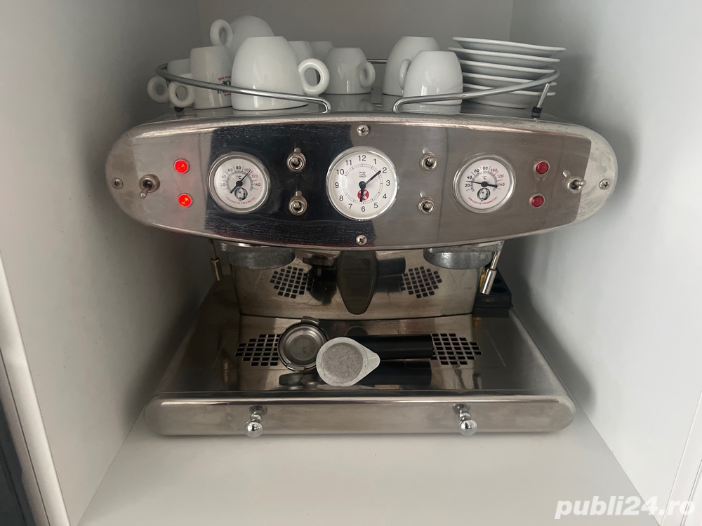 illy francis francis